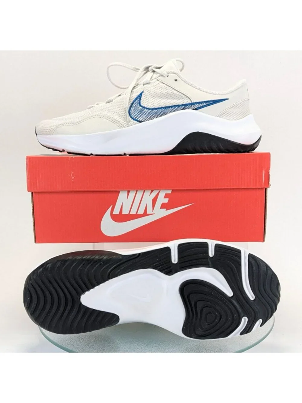 Nike Legend Essential 3 Next Natura Mens Size 10.5 White Running Shoes Sneakers - Picture 2 of 10